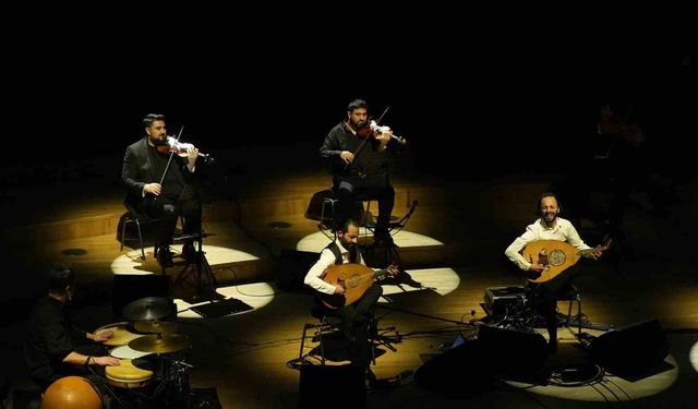 Dünyaca Tanınan Filistinli Müzik Grubu 'Le Trio Joubran' Ankaralı Hayranlarıyla Buluştu