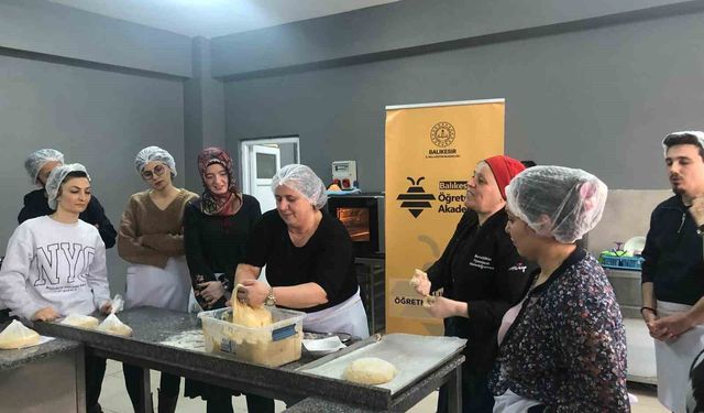 Dursunbey Kabaklı Ekmeği, Gastronomi Akademisi'nde Tanıtıldı