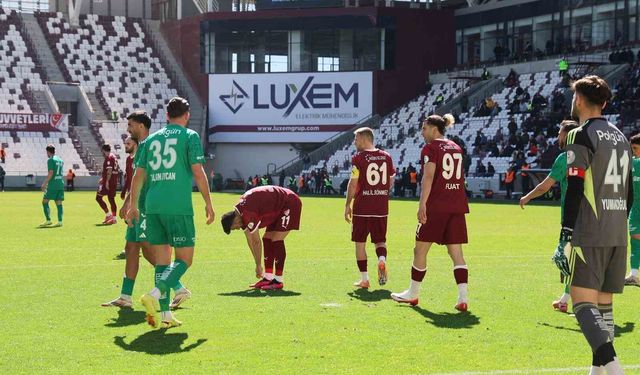 Elazığspor'da Dört Oyuncu Maç Kadrosunda Yer Almayacak