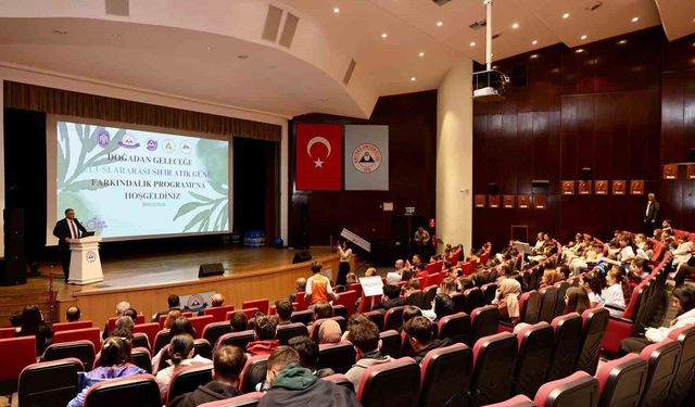 Erciyes Üniversitesi'nde Uluslararası Sıfır Atık Günü İçin Farkındalık Etkinliği Düzenlendi
