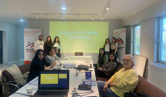 Eskişehir'deki Anneler İçin 'Çocuk Gelişimi Yaklaşımları' Eğitimi