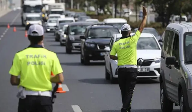 Eskişehir'de Bir Haftada 31 Bin Araç Denetlendi: 416'sı Trafikten Men Edildi