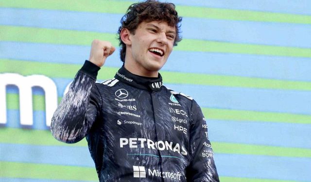 Formula 1 Japonya Grand Prix'sini Kimi Antonelli kazandı