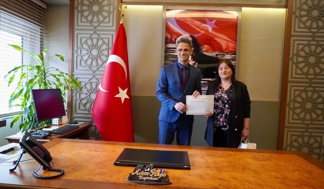 İHA Muhabiri, Başarılı Kitap Okuma Performansı ile Ödüllendirildi