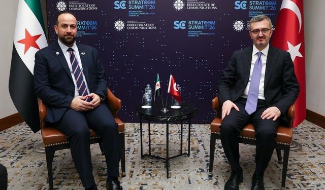 İletişim Başkanı Duran, Suriye Enformasyon Bakanı el-Mustafa ile İstanbul'da Bir Araya Geldi