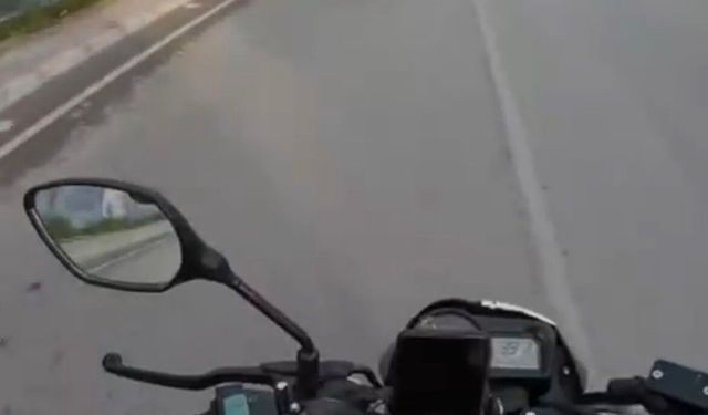 İzmir'de Yanlış Yolda Giden Sürücüye 10 Bin Lira Cezai İşlem Uygulandı