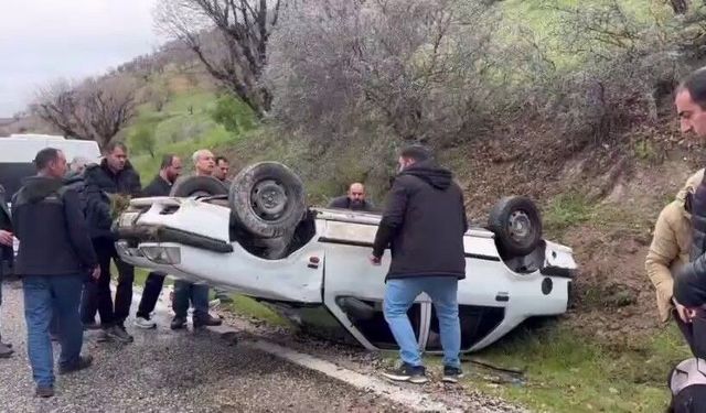 Kontrolünü Kaybeden Araç Takla Attı