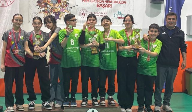 Köyceğiz Toparlar Ortaokulu, Floor Curling İl Şampiyonu Oldu