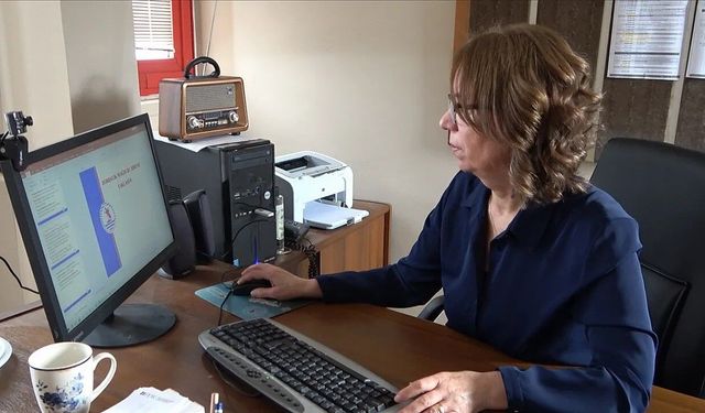 Prof. Dr. Hatice Kumcağız'dan sosyal medya konusunda uyarılar: 'Sosyal medya tehlikeli bir araçtır'
