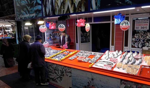 Ramazan Ayının Son Günlerinde Balık Talebi Düşerken Fiyatlar Geriledi