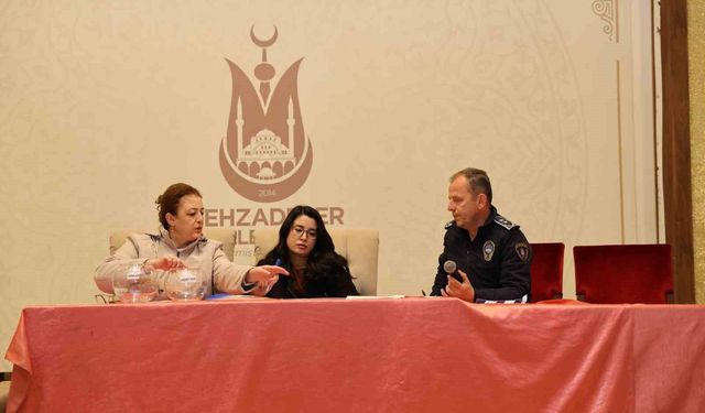 Şehzadeler'de pazarcılar için yer seçimleri yapıldı