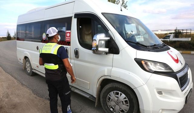 Eskişehir'de "S" Plakalı Servis Araçları İçin Son Tarih 31 Mart: Belge Yenilemeyen Araçlara Ceza