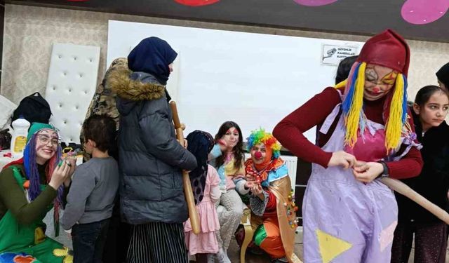 Şuhut'ta Ramazan İyiliği: 270 Çocuğa Giyim Desteği Sağlandı