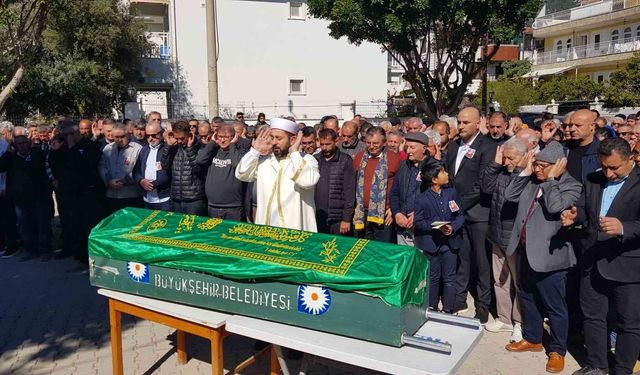 Teknik direktör Engin Fırat, son yolculuğuna uğurlandı