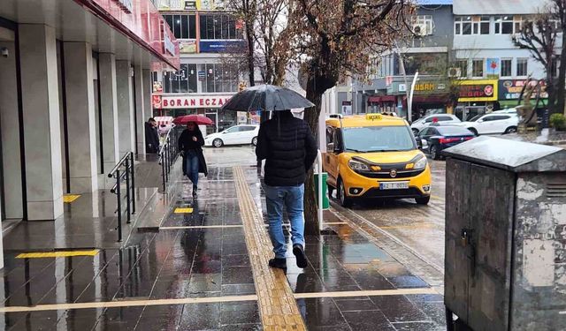 Tunceli'de Yağışlar Hayatı Olumsuz Etkiliyor