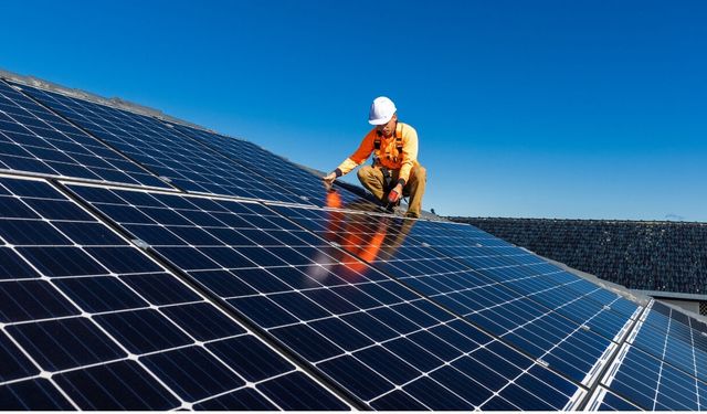 Karadeniz Gazından Güneş Tarlalarına: Türkiye Enerji Bağımsızlığına Ne Kadar Yakın?