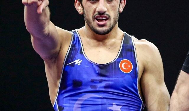 U23 Avrupa Şampiyonası'nda Azat Sarıyar bronz madalya elde etti