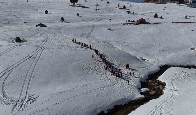 Uludağ'da göz dolduran çığ tatbikatı gerçekleştirildi