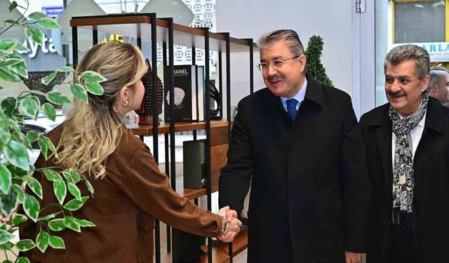 Vali Erdinç Yılmaz, haftaya esnaf ziyaretleriyle başladı