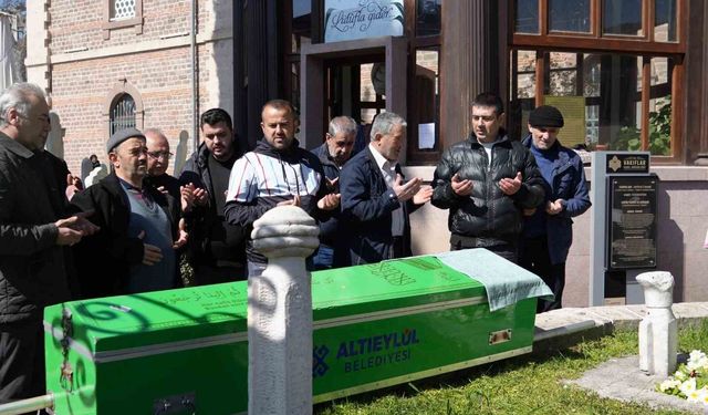 Zağnos Paşa Türbesi'nin 50 Yıllık Türbedarı Hayatını Kaybetti