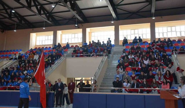 A Milli Kadın Futbol Takımı, Sinop'taki Öğrencilerle Buluştu