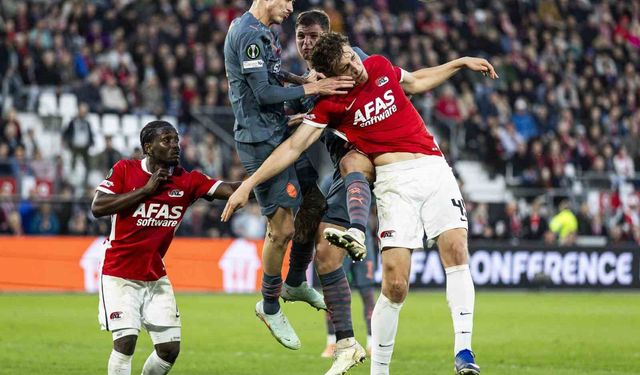 Arda Turan yönetimindeki Shakhtar Donetsk yarı finale yükseldi