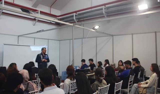 Aydın'da Öğrencilere Siber Güvenlik Semineri