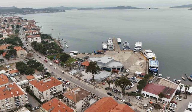 Ayvalık'ta meydan yenileme çalışmaları başlıyor