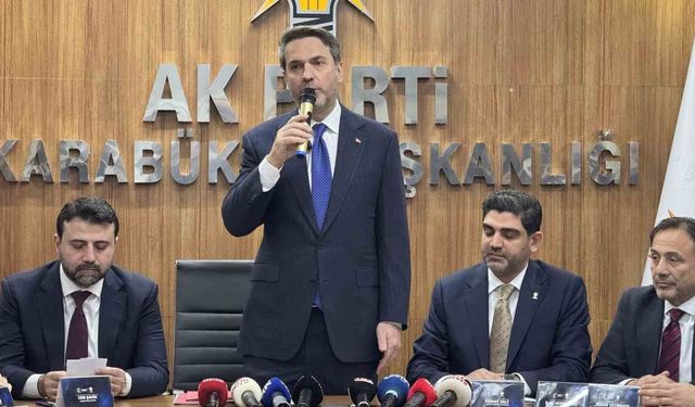 Bakan Bayraktar Karabük'te müjdeleri sıraladı: '3 Nisan'ı sanayi günü olarak kutlamayı hedefliyoruz'