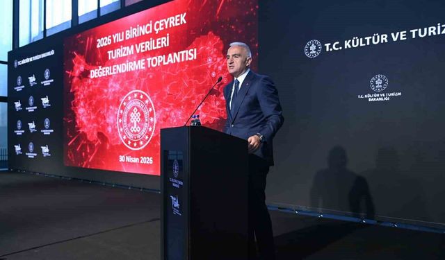 Bakan Ersoy: 'Turizm geliri 2026'nın ilk çeyreğinde yüzde 4,2 artışla 9,8 milyar dolara ulaştı'