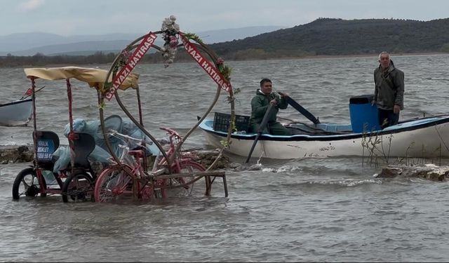Bursa'nın 'Küçük Venedik' Bölgesi Turizm Sezonunu Başlattı, Ancak Yollar Su Altında Kaldı
