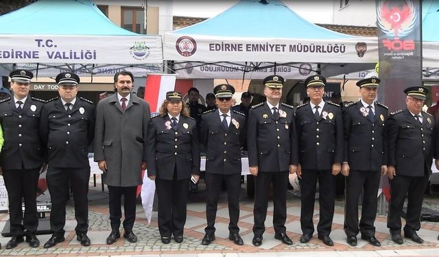 Edirne'de nostaljik polis sergisi büyük ilgi gördü