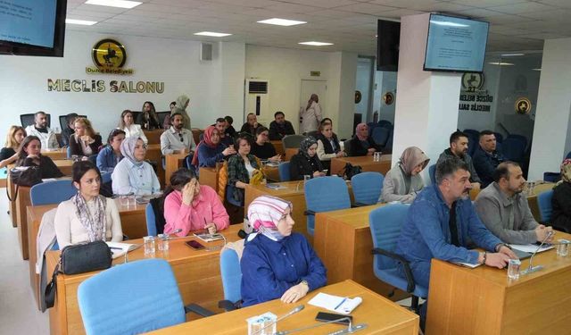 Eğitim programları sürüyor