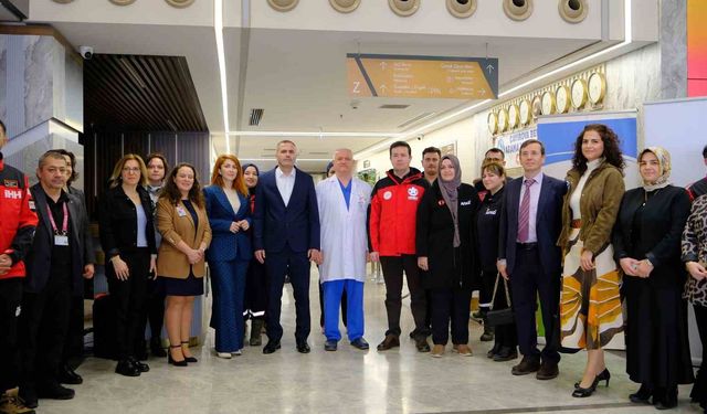 Hastanede Deprem Bilinci Etkinliği Düzenlendi