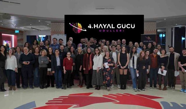 Hayallerinin izinde ilerliyorlar