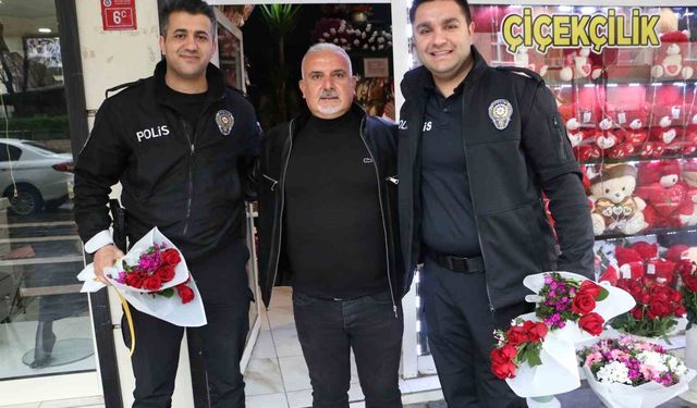 Kavga ihbarı, çiçekler ve sürprizle sonuçlandı