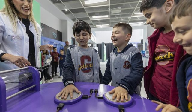 Mersin'de Mercan Bilim Merkezi 200 bin kişiyi ağırladı