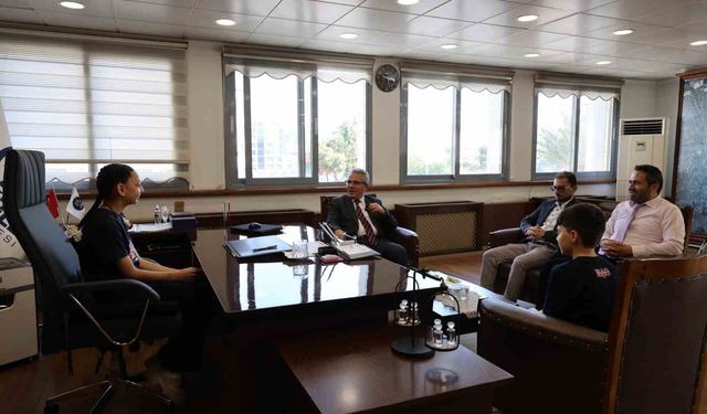 Minik başkanlar 23 Nisan'da görevde