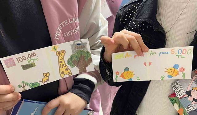 Minikler 23 Nisan'ı İş Sanat'ta coşkuyla kutluyor