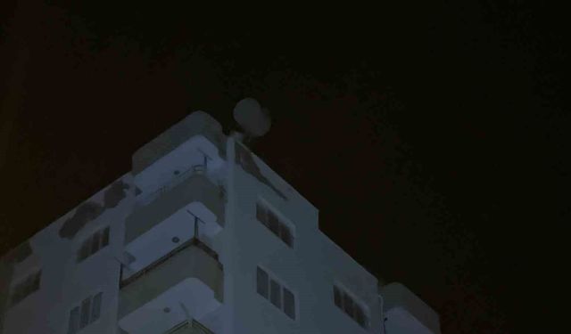 Osmaniye'de fırtına dehşeti: Güneş panelleri havada asılı kaldı