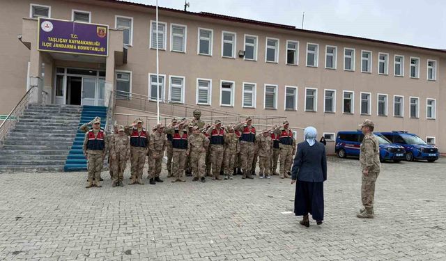 Özel bireyler temsili askerlik deneyimi yaşadı