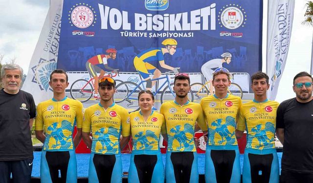 Selçuk Üniversitesi, yol bisikletinde Türkiye'nin zirvesinde