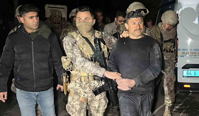 Uşak'ta polis ekiplerine pompalı tüfekle saldırı: 2 memur yaralandı