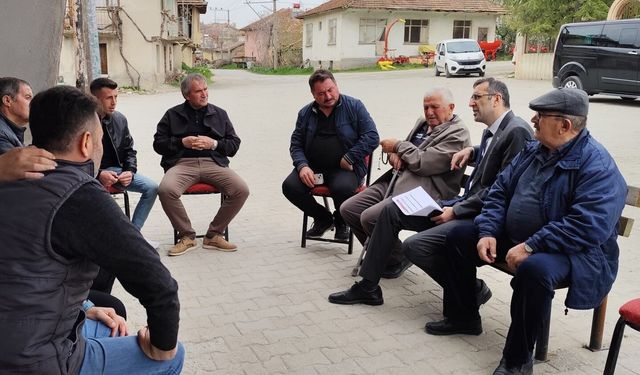 Uşak'ta Tarım Müdürlüğü ekipleri üreticilerle buluştu