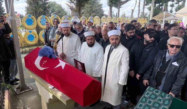 Usta sanatçı Ferdi Atuner, son yolculuğuna uğurlandı