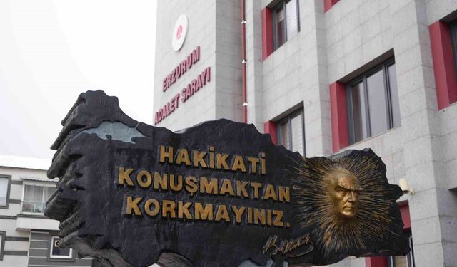 Yılmaz Delen, Gülistan Doku soruşturmasında Erzurum Adliyesi'nde ifade veriyor