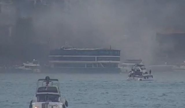 Bebek Sahili'nde tekne yangını kontrol altına alındı