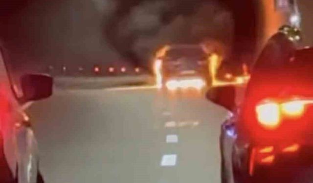Çanakkale'de Troya tünelinde araç alev aldı