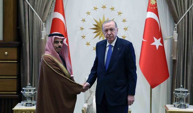 Cumhurbaşkanı Erdoğan, Suudi Arabistan Dışişleri Bakanı Faysal'ı ağırladı