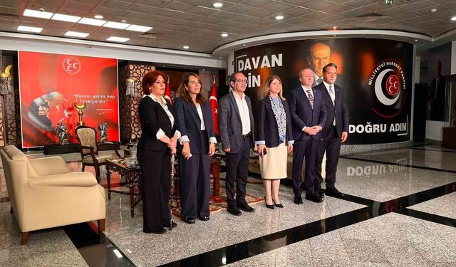 DEM Parti, MHP'ye Kurban Bayramı ziyareti gerçekleştirdi